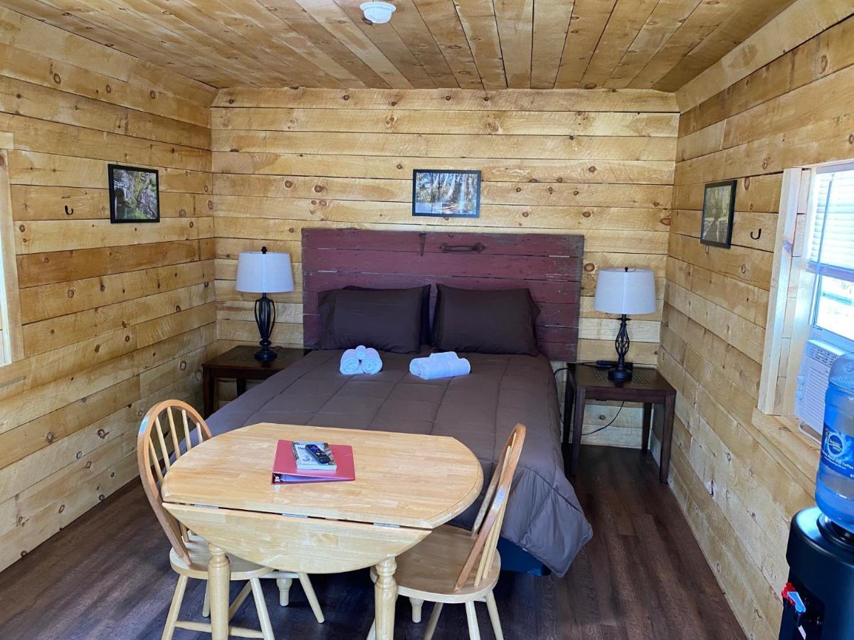 Canal Cabins Paw Paw Eksteriør billede