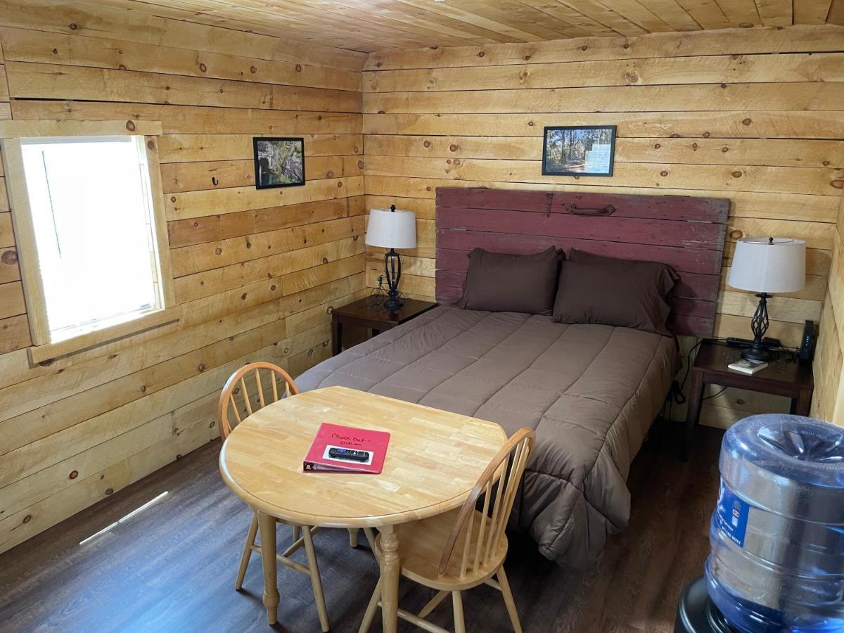 Canal Cabins Paw Paw Eksteriør billede